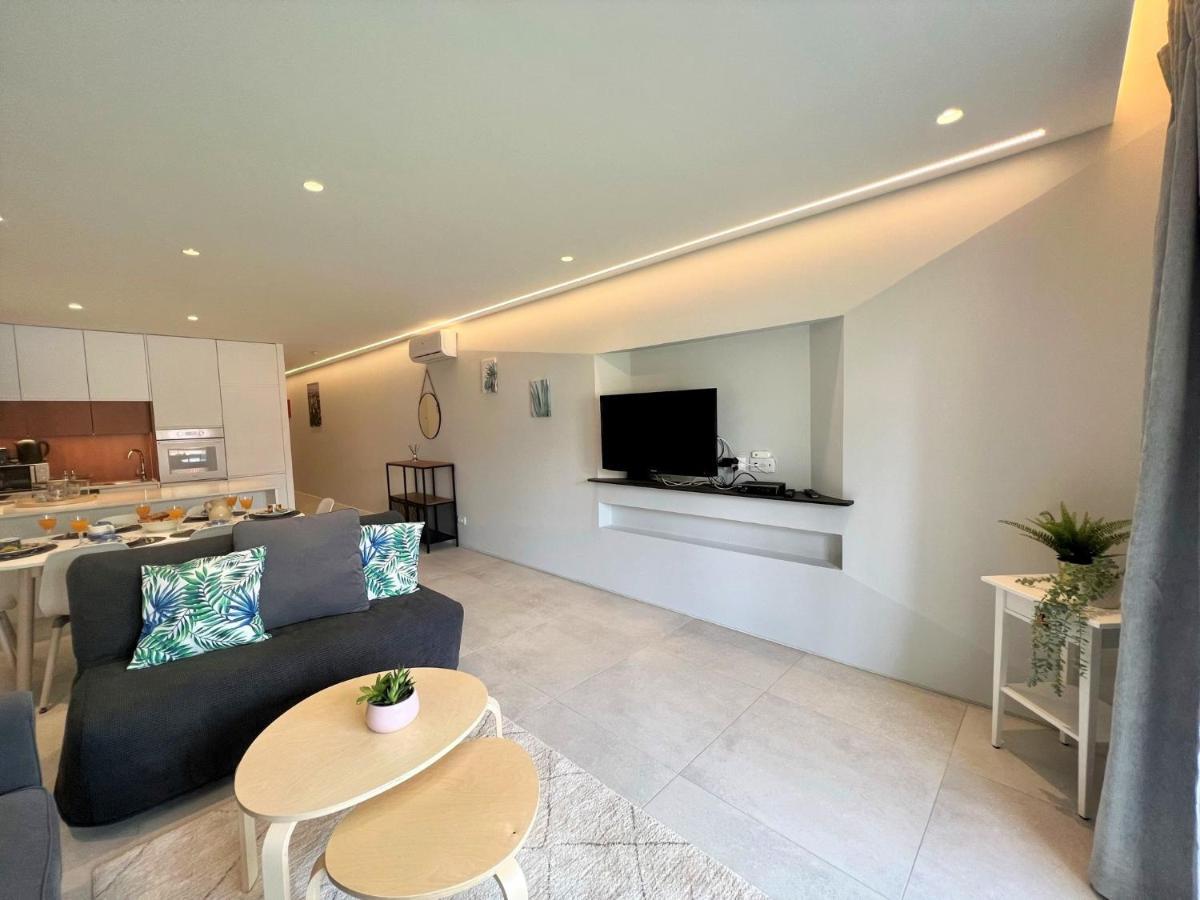 Appartamento Albufeira Twins 2 With Pool By Homing Esterno foto